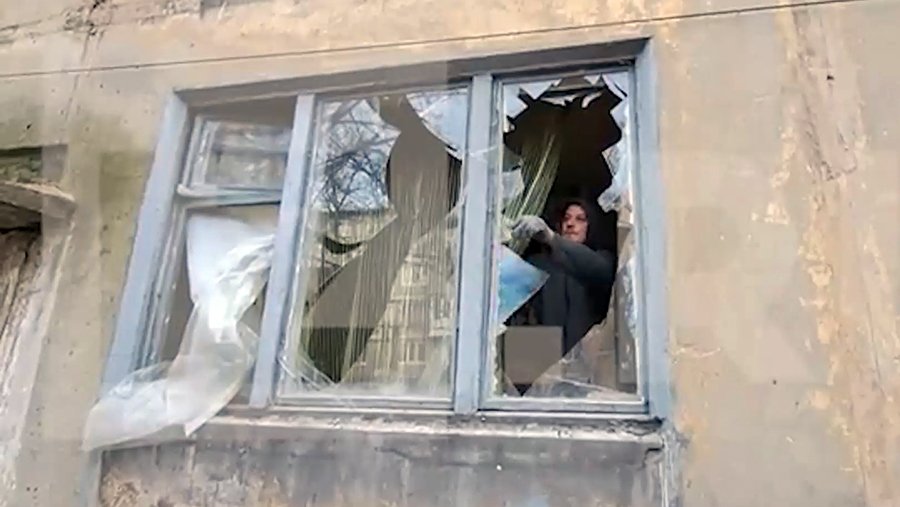 Появились кадры последствий удара ВСУ по Донецку