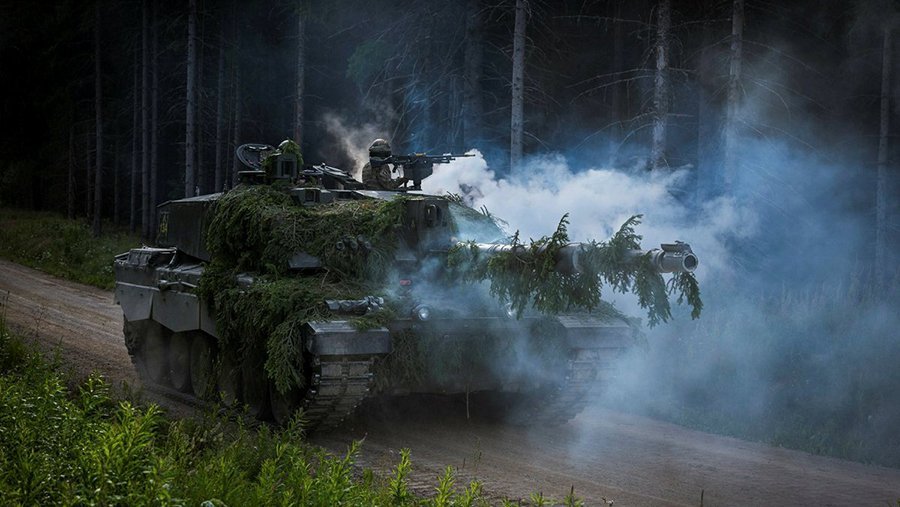 Сунак пообещал доставить британские танки Challenger 2 на Украину в марте