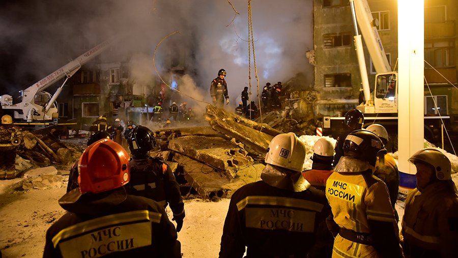Число погибших при взрыве газа в Новосибирске возросло до 14 человек