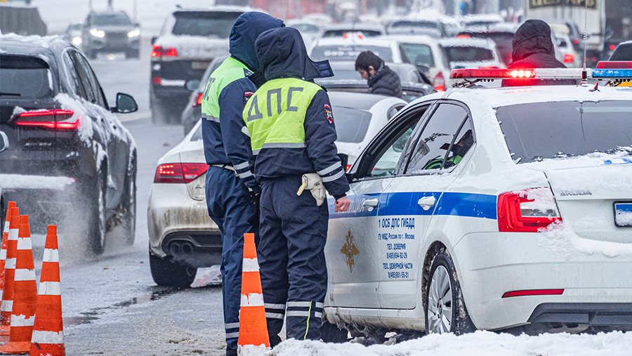 В Подольске уходящий от погони водитель врезался в четыре автомобиля