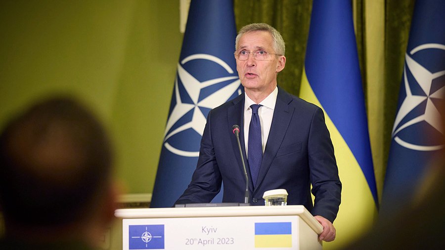 Посол Антонов указал на угрозу вовлечения НАТО в украинский конфликт из-за США