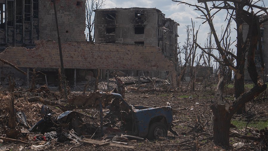Очевидцы рассказали о намеренной атаке ВСУ на мирных жителей в подвале Артемовска