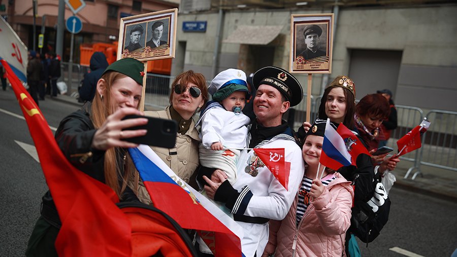 Бессмертный полк в звенигороде