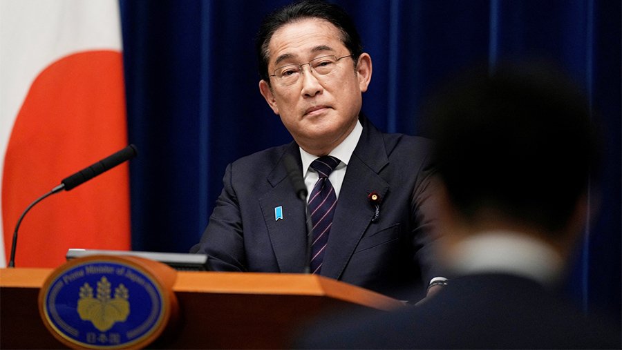 Новости мира: премьер Японии заявил о сохранении курса страны на мирный  договор с Россией