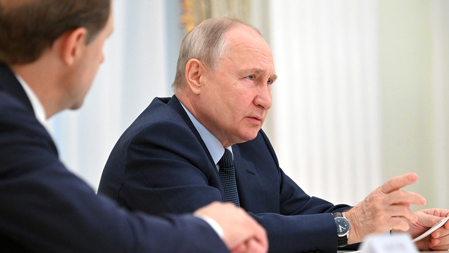 Путин напомнил промышленникам крылатую фразу об автомате Калашникова