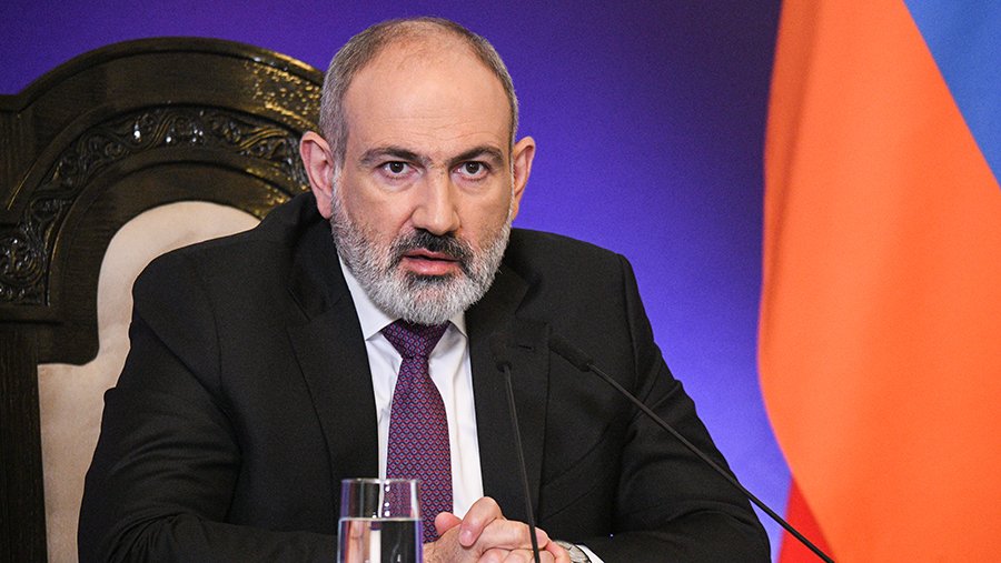 Пашинян обвинил Баку в препятствовании транспортировке помощи Карабаху