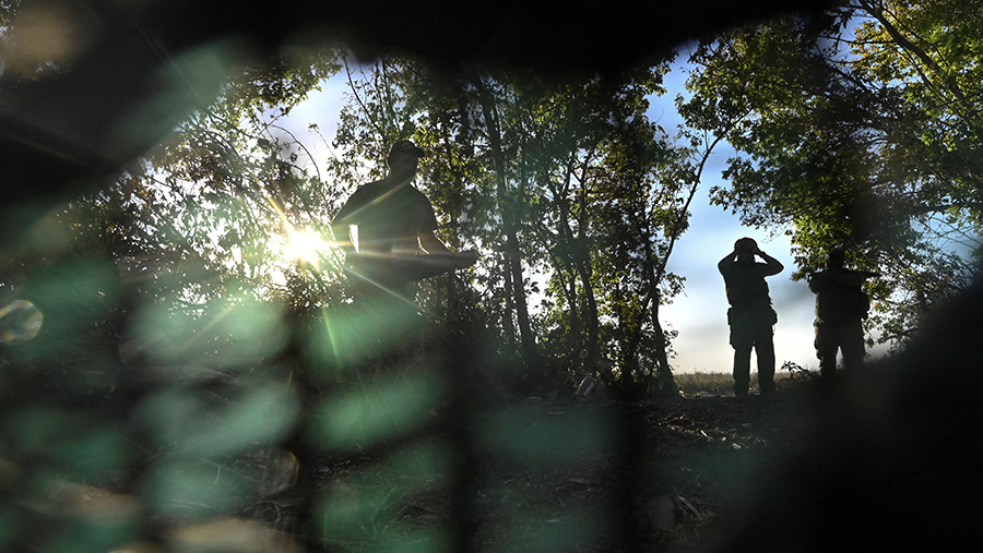 Житель Новогродовки рассказал о насильном вывозе людей ВСУ перед ее освобождением