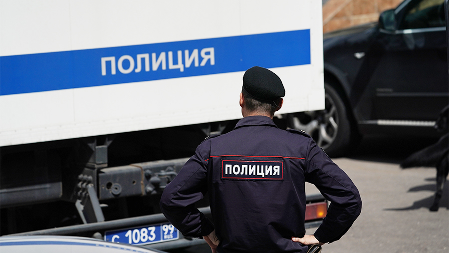 В Ростове-на-Дону полицейский попался на взятке в 200 тыс. рублей