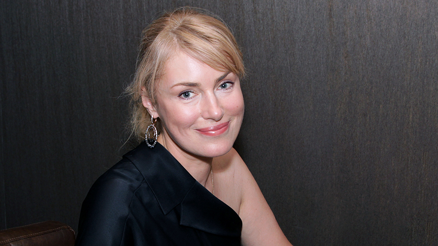 Суд в Москве вновь отложил заседание по спору дочерей Шукшина о наследстве