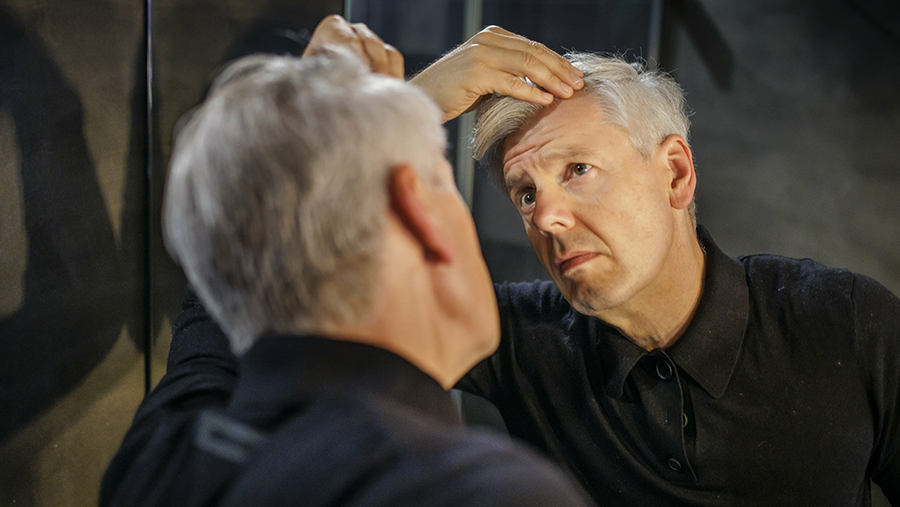 Популярное в России средство от облысения оказалось обычным шампунем