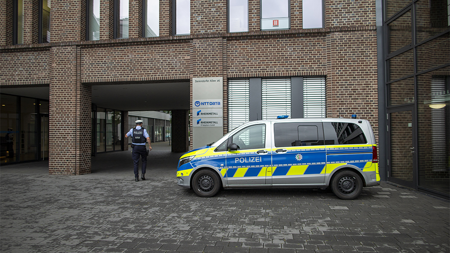 СМИ узнали о ношении главой Rheinmetall бронежилета из-за страха покушения