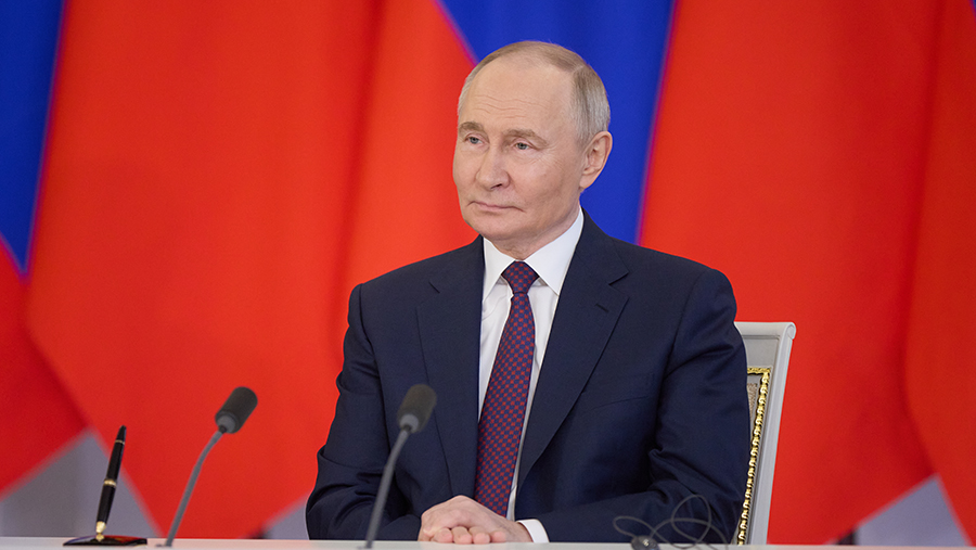 Путин упростил получение гражданства РФ жителям Абхазии и Южной Осетии