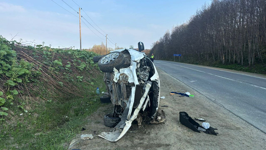 Два человека пострадали в результате ДТП в Сахалинской области