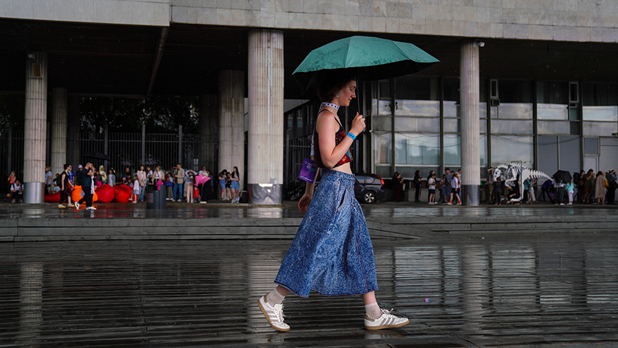 Синоптики спрогнозировали сильный дождь и похолодание в Москве 14 июня