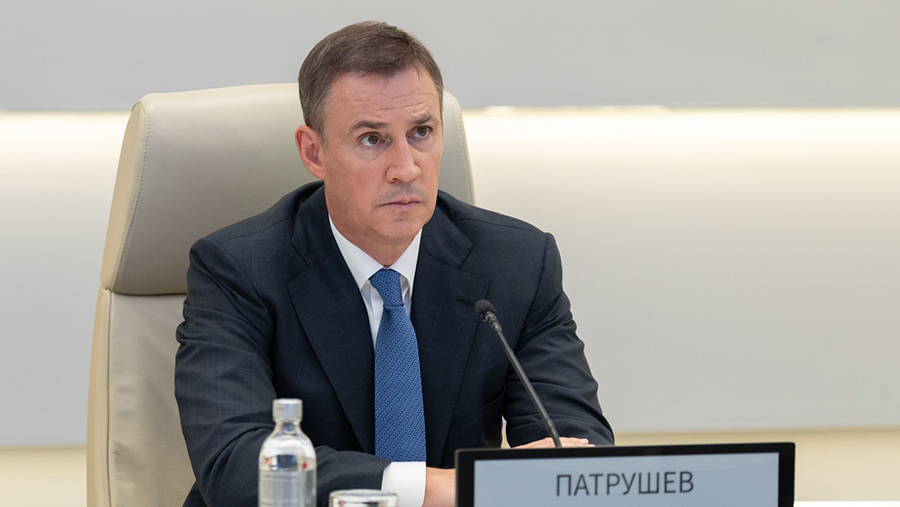 Дмитрий Патрушев провел совещание о ходе уборочной кампании в России