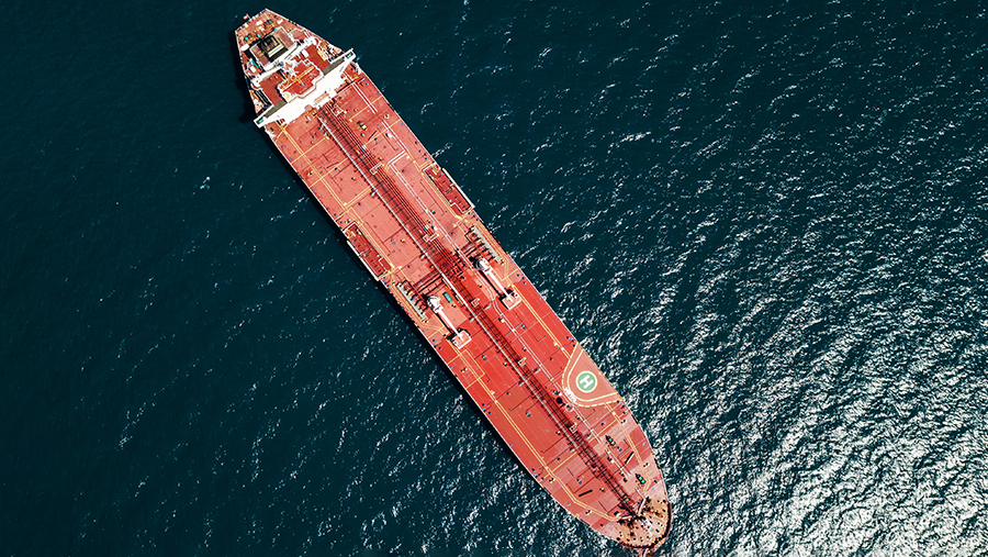 В РФ готовят создание национальной страховой компании для танкеров