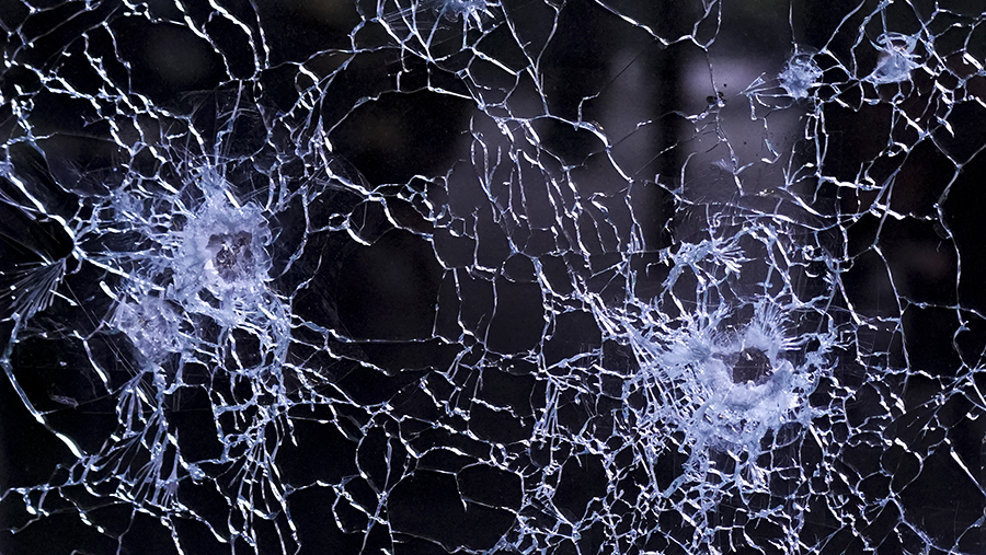 Два человека пострадали в результате атаки БПЛА в Белгородской области