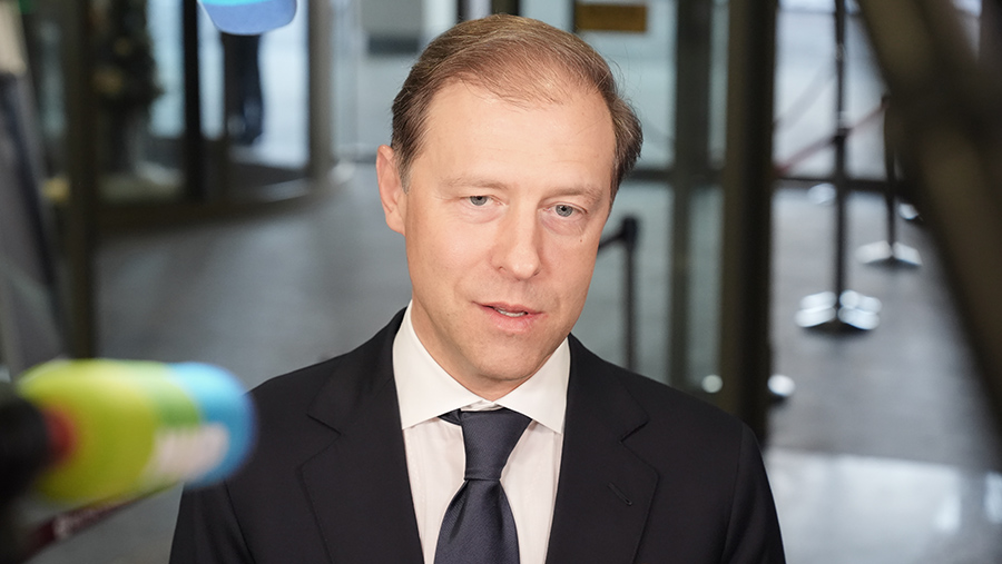 Мантуров рассказал об объеме совместных проектов России и Казахстана