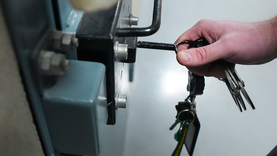 Жителя Тулы приговорили к 12 годам колонии за помощь иностранной организации