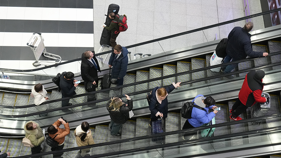 В аэропортах Калуги и Уфы введены временные ограничения на прием и выпуск самолетов