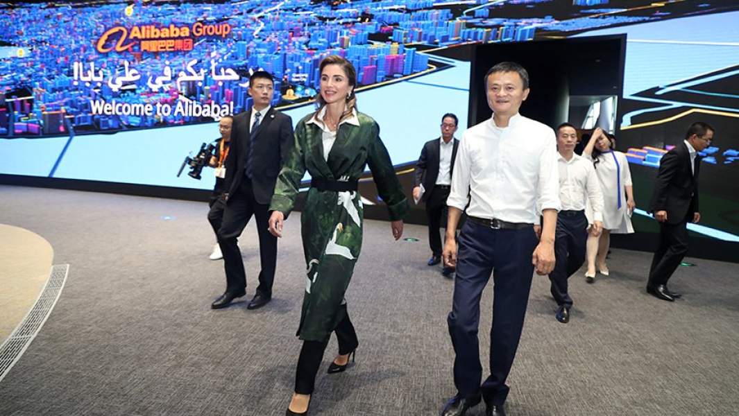 Королева Иордании Рания в штаб-квартире Alibaba Group с соучредителем и исполнительным председателем Джеком Ма