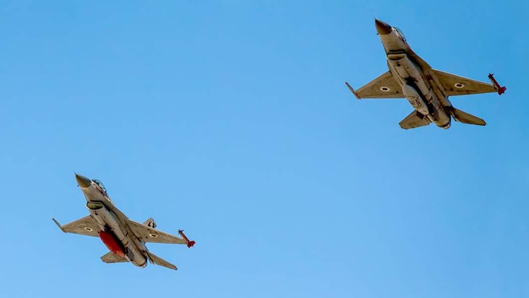 Истребители F16 военно-воздушных сил Израиля