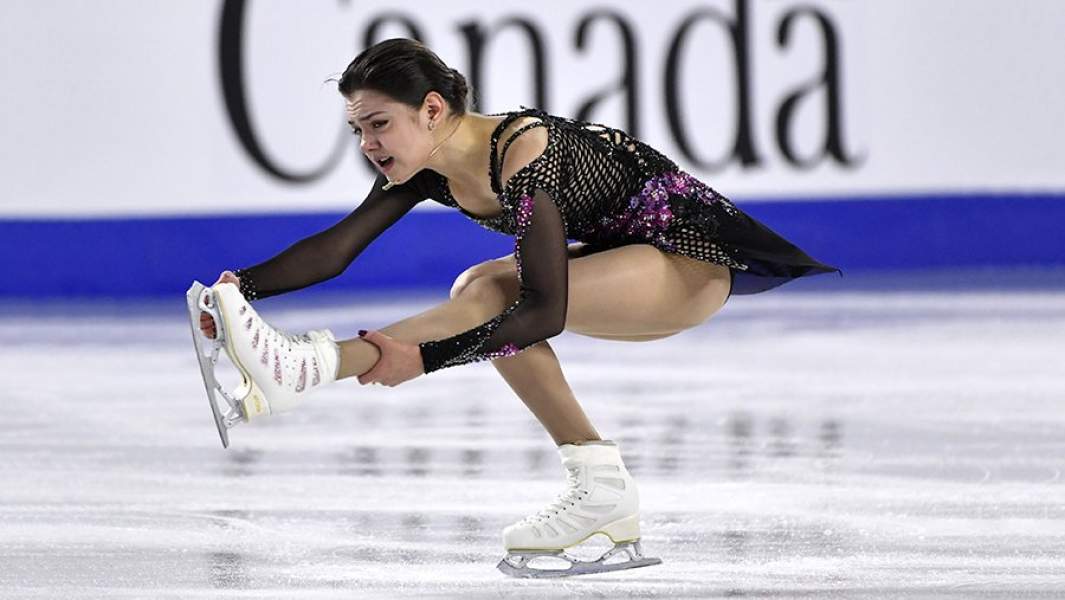 GP - 2 этап. Oct 26 - Oct 28 2018, Skate Canada, Laval, QC /CAN - Страница 45 2018-10-28T020602Z_185011952_NOCID_RTRMADP_3_FIGURE-SKATING-SKATE-CANADA-INTERNATIONAL_1