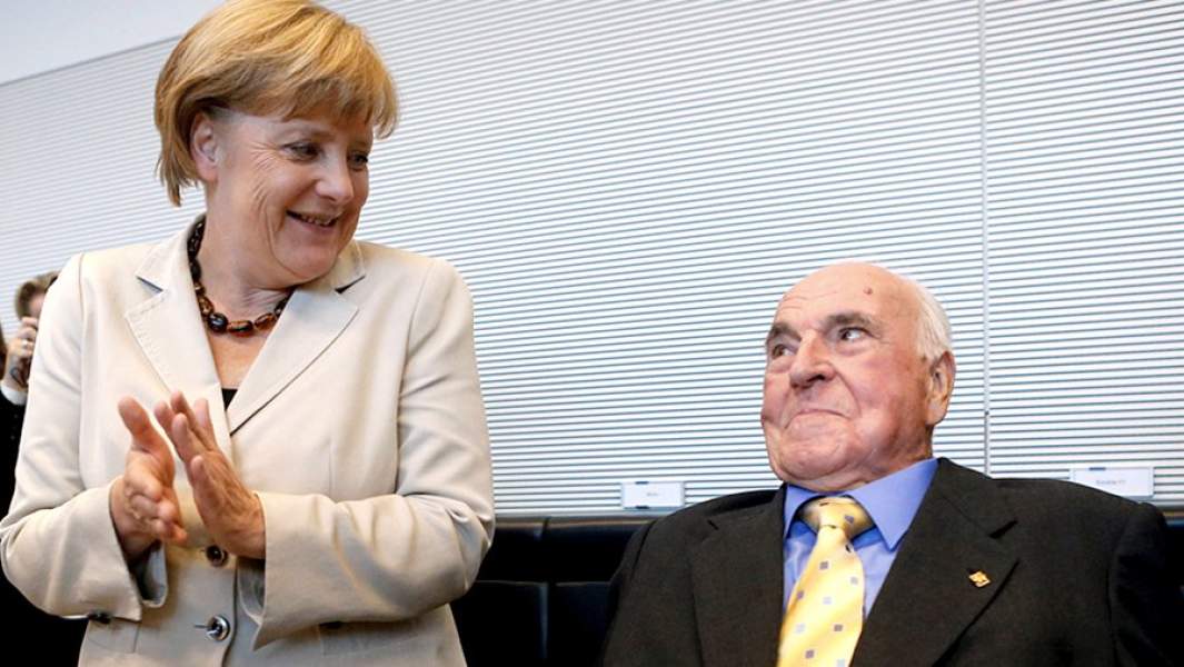Канцлер Германии Ангела Меркель и Гельмут Коль