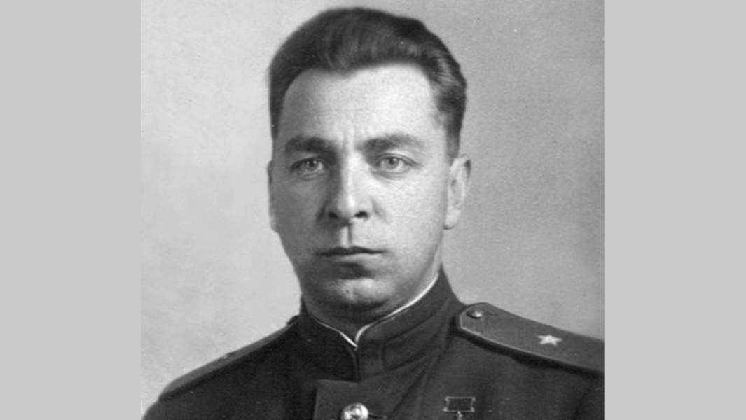 Евгений Константинович Федоров — советский геофизик, начальник Гидрометслужбы СССР, государственный и общественный деятель, академик АН СССР, генерал-лейтенант инженерно-технической службы, герой Советского Союза