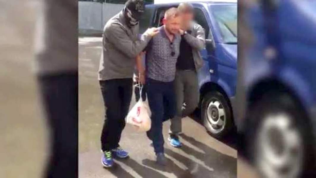 Задержание криминального авторитета Евгения Ремезова сотрудниками ФСБ