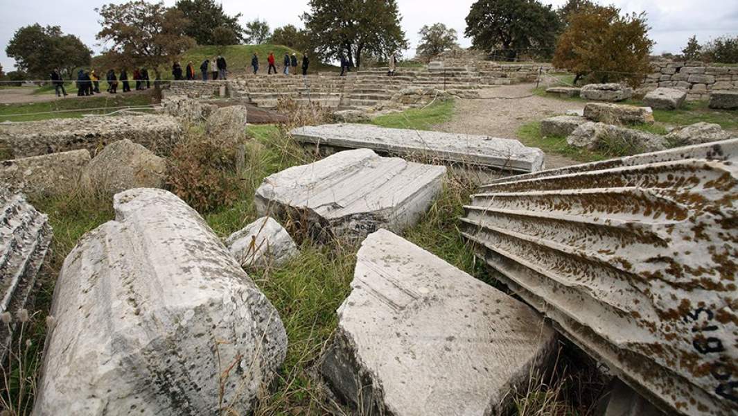 Троя Чанаккале Турция. 8957 Рок Стоун Троя. Excavations of Troy.