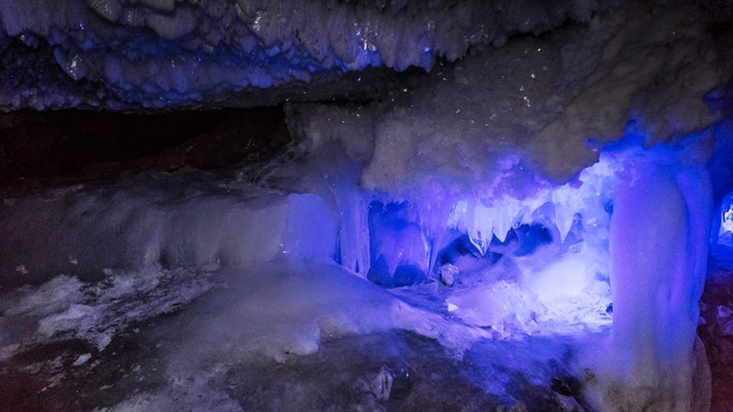 Камни кунгурской пещеры названия и фото