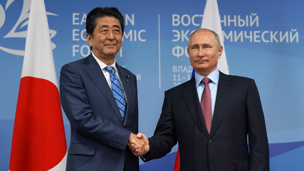 президент РФ Владимира Путина и премьер-министр Японии Синдзо Абэ