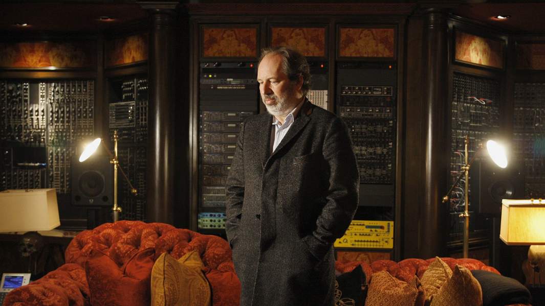 Ханс Циммер в своей студии в Санта-Монике