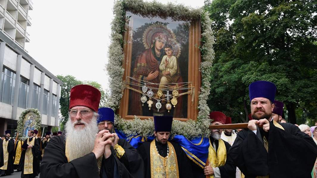 Крестный ход в Киеве в честь тысячелетия крещения Киевской Руси