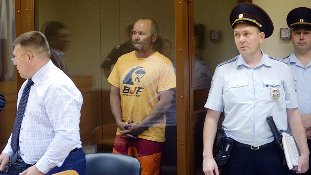 Адвокат Игорь Третьяков в зале суда