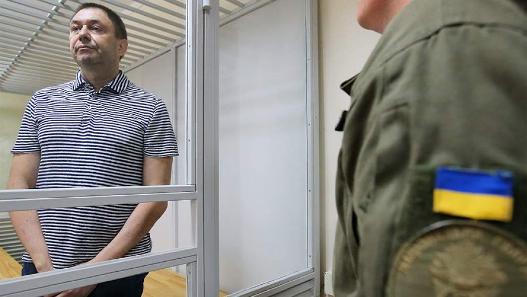 Руководитель портала РИА Новости Украина Кирилл Вышинский в зале апелляционного суда Херсонской области Украины
