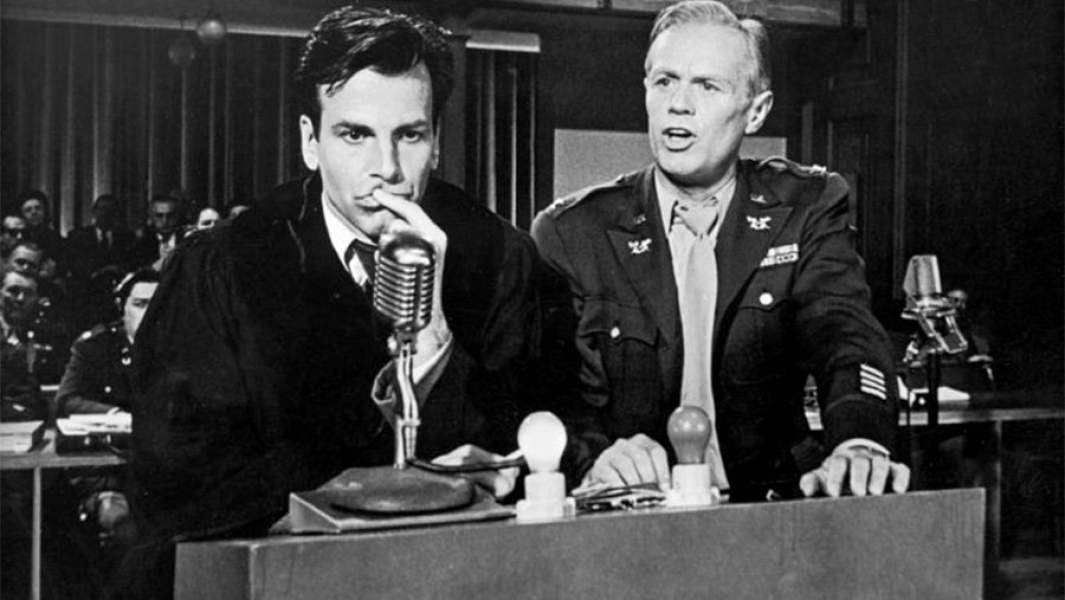 Кадр фильма «Нюрнбергский процесс» в роли адвоката Максимиллиан Шелл