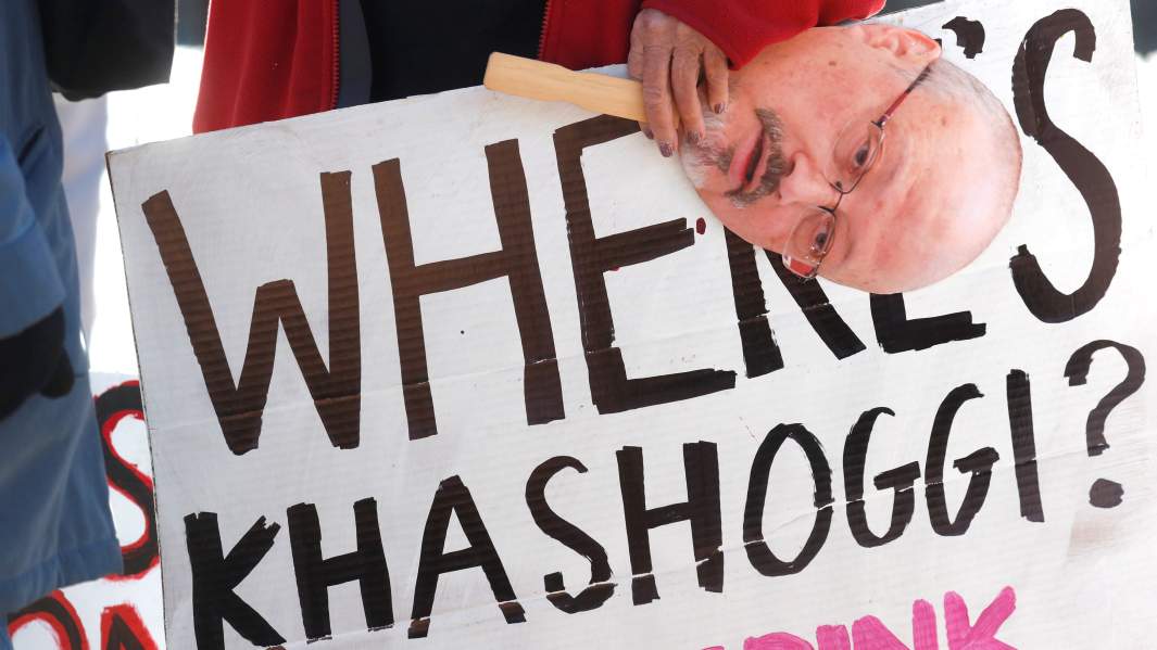 Активисты протестуют против исчезновения саудовского журналиста Джамала Хашокджи