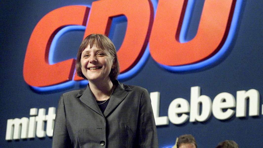 Новый избранный лидер христианской демократической партии Ангела Меркель, Эссен 11 апреля 2000 года