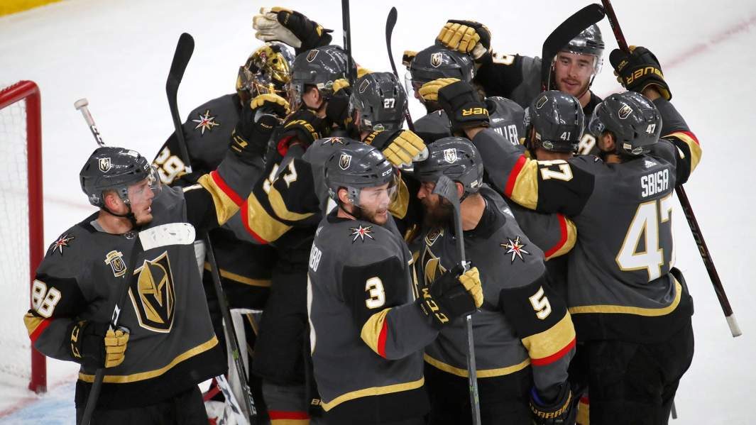 Хоккейный клуб «Вегас Голден Найтс»