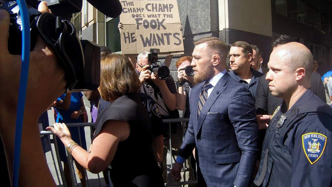 Конор МакГрегор в Бруклинском суде, Нью-Йорк