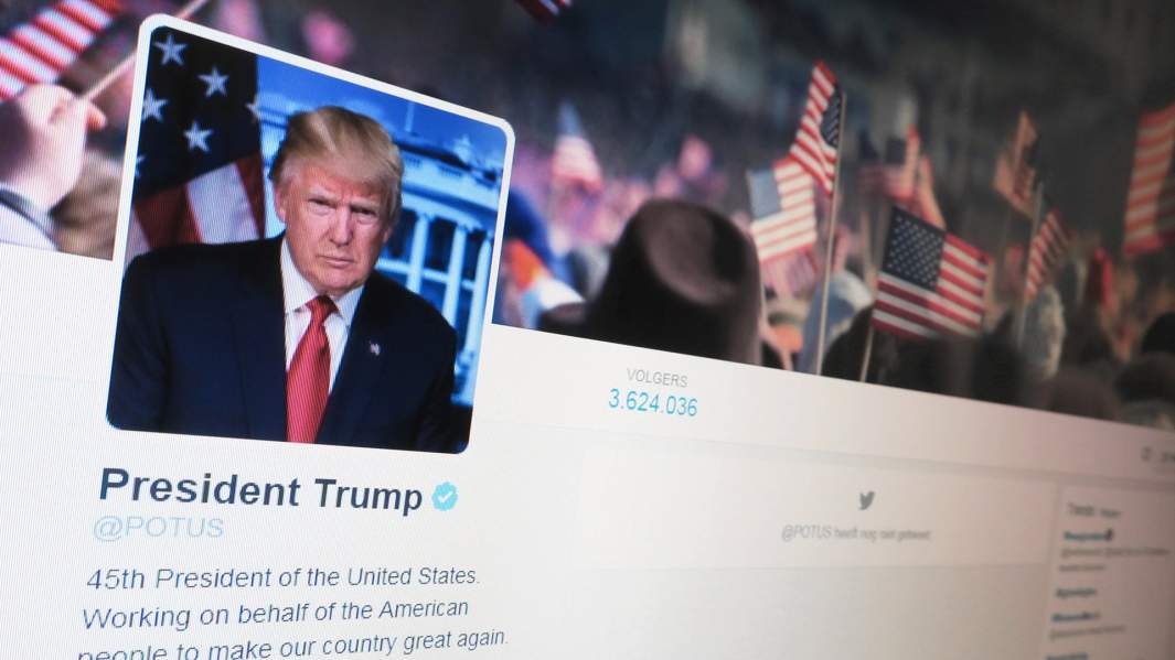 дональд трамп твиттер страница
