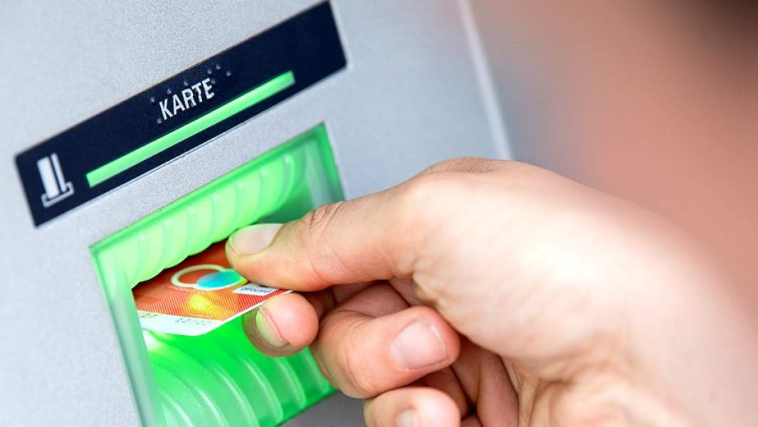 карта банкомат кредитка