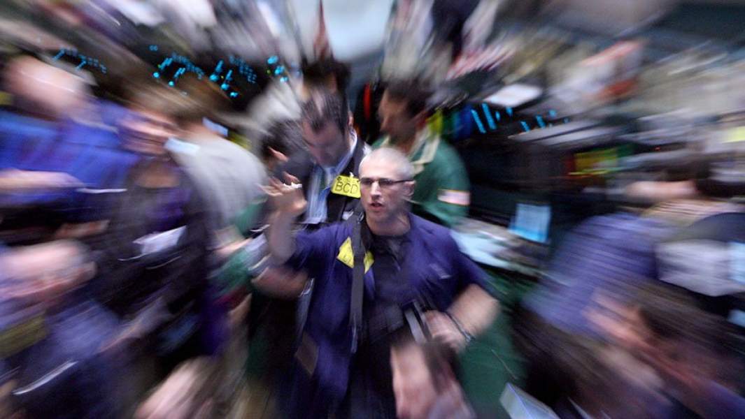 Трейдеры работают на бирже 