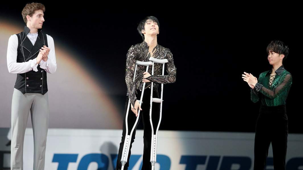 Юдзуру Ханю на церемонии награждения