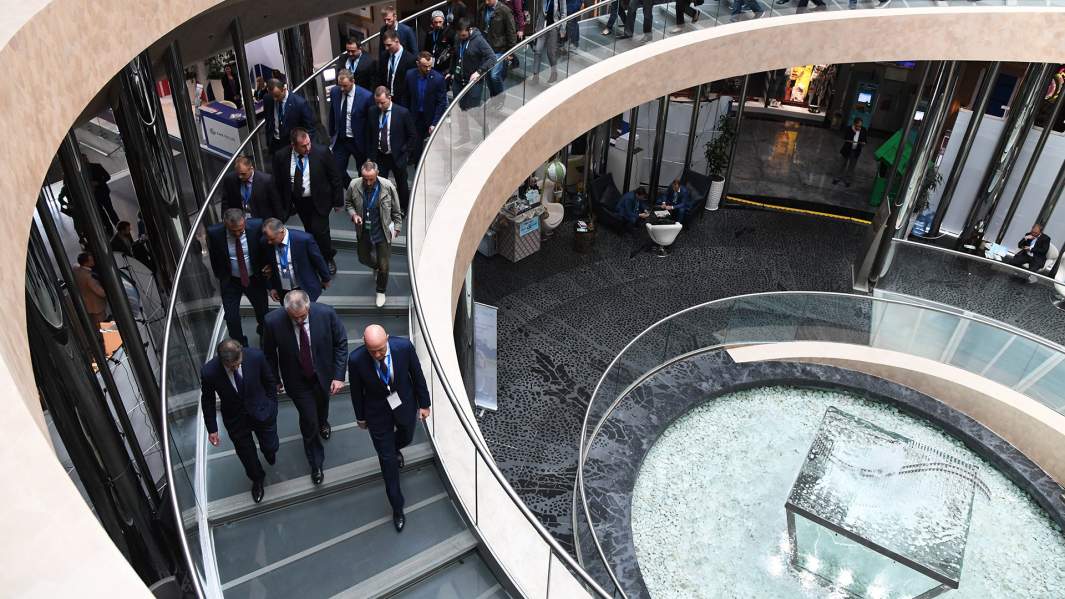 Участники Ялтинского международного экономического форума в Крыму