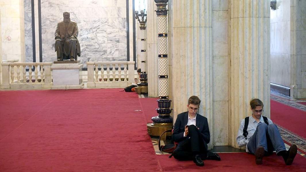 Студенты в МГУ
