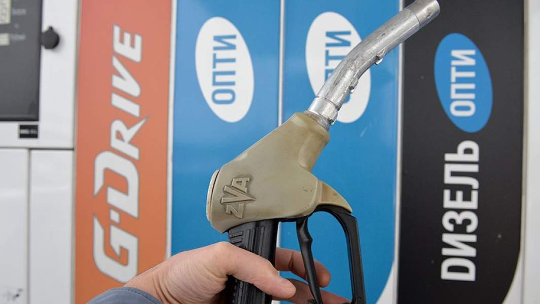 нефть топливо бензин