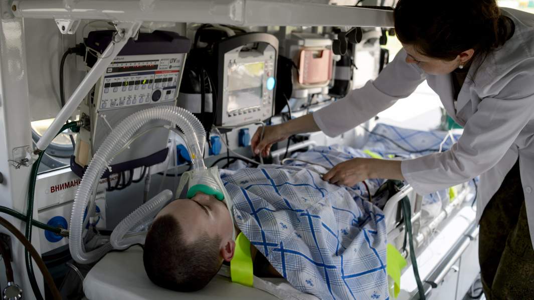 Новый медицинский модуль для вертолета Ми-8МТ